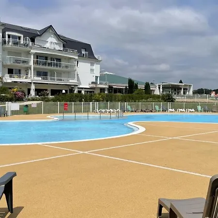 Semesterbostad Le Des Fontenelles *