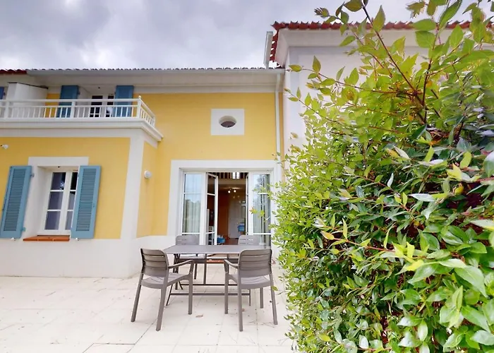 Le Des Fontenelles Дом отдыха