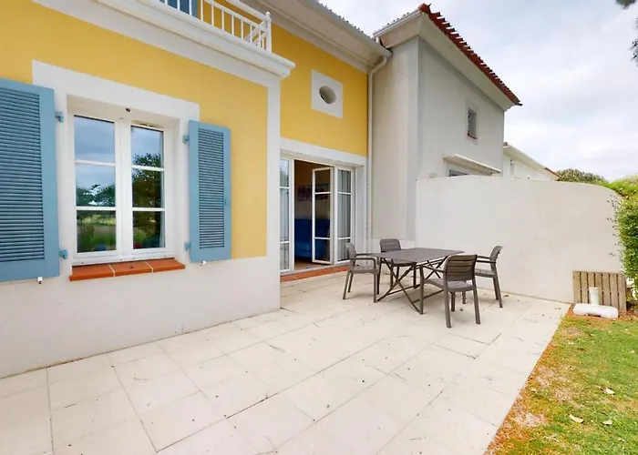 Le Des Fontenelles Дом отдыха