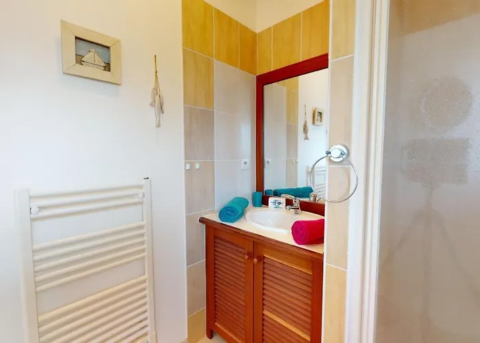 Le Des Fontenelles Дом отдыха *